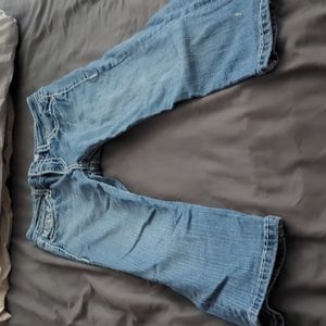 Women's capris